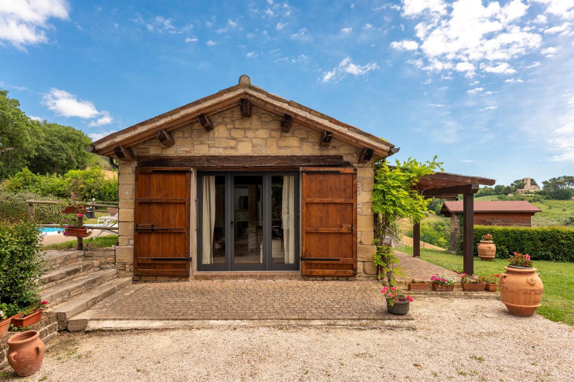Residenza La Canonica Novilara Экстерьер фото